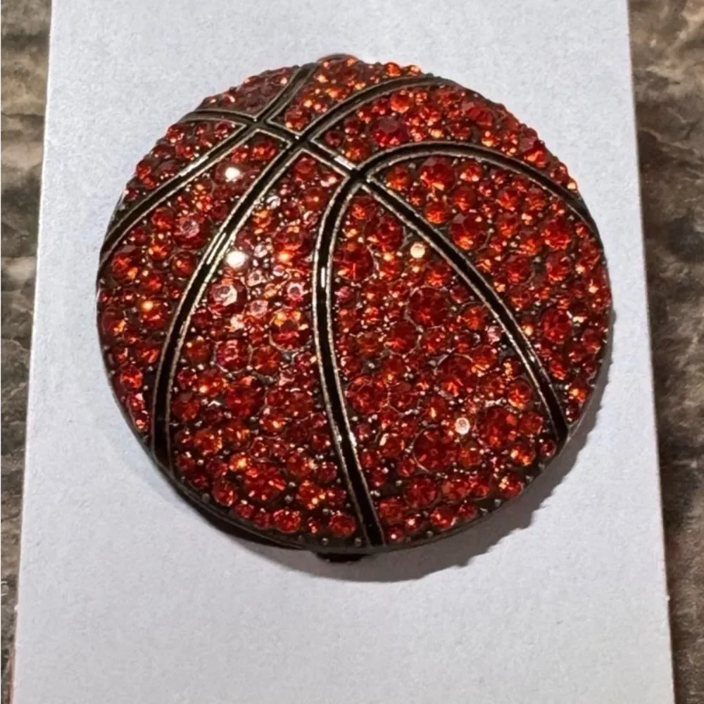Metal gallery round basketball